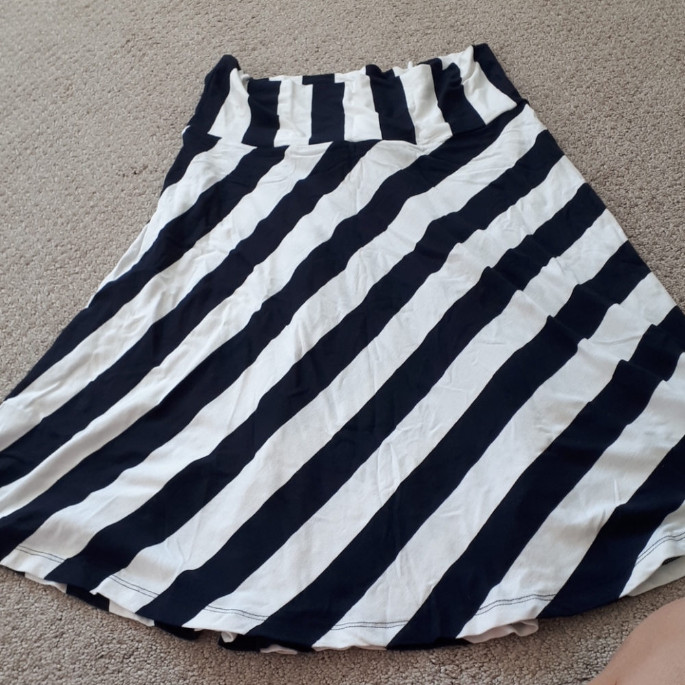 Striped Gap jersey skirt
